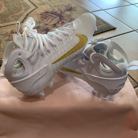Nike Huarache 9 Elite Mid Lacrosse Premium Cleats